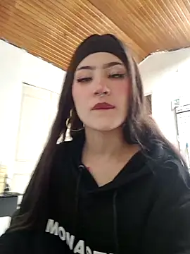 Snapshot of Celeste_Moretti chatting on November 25, 1:00 pm Celeste Moretti online show from November 25, 1:00 pm