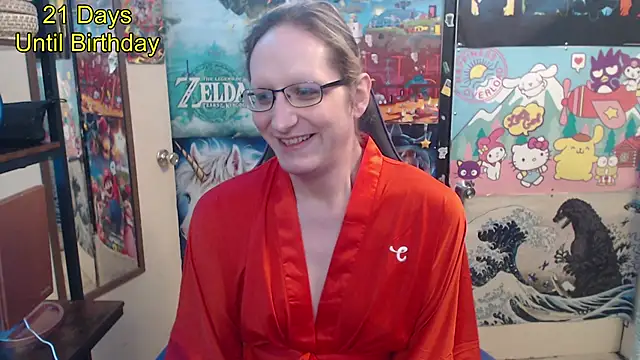 Savanah Banana  online show from May 1, 9:25 am