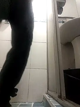 Snapshot of Elgladeador chatting on November 12, 10:30 pm Elgladeador online show from November 12, 10:30 pm