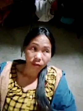 Snapshot of Ana_hoa chatting on May 5, 9:34 pm Ana hoa online show from May 5, 9:34 pm