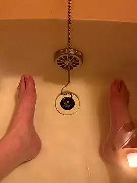 Snapshot of houkeiboy78 chatting on November 26, 9:32 am houkeiboy78 online show from November 26, 9:32 am