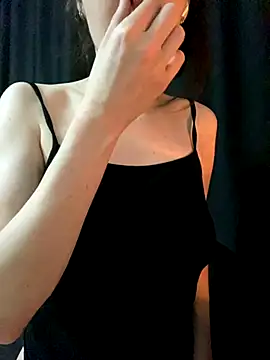 shrie beverly00 online show from December 1, 3:55 am