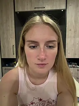 Snapshot of olliebells chatting on May 29, 6:06 pm olliebells online show from May 29, 6:06 pm