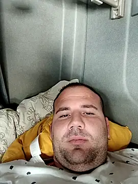 Snapshot of Chubbytop454 chatting on December 2, 11:04 am Chubbytop454 online show from December 2, 11:04 am