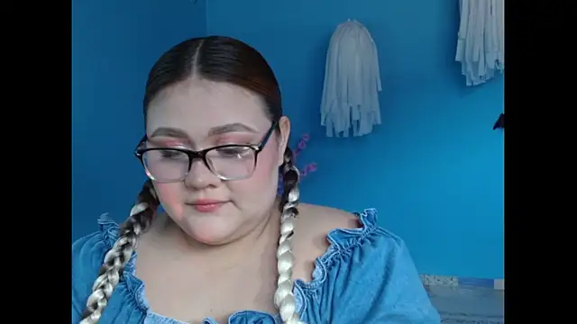 Snapshot of Nyaa_samantha chatting on November 5, 1:22 pm Nyaa samantha online show from November 5, 1:22 pm