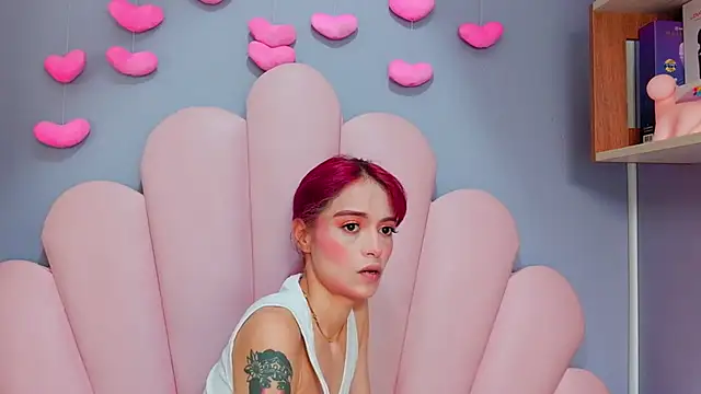 luci miller online show from July 2, 12:44 pm