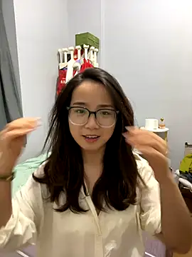 Hmm 0303 online show from November 10, 2:16 pm