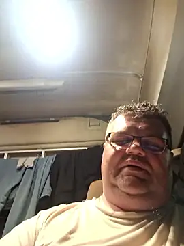 Snapshot of Grase44 chatting on January 16, 2:59 am Grase44 online show from January 16, 2:59 am