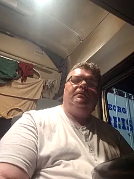 Snapshot of Grase44 chatting on February 9, 6:12 pm Grase44 online show from February 9, 6:12 pm