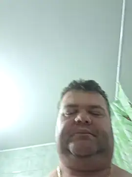 Snapshot of Grase44 chatting on February 15, 6:54 am Grase44 online show from February 15, 6:54 am