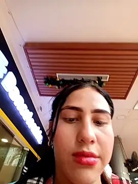 katalellahot03 online show from December 4, 6:16 pm