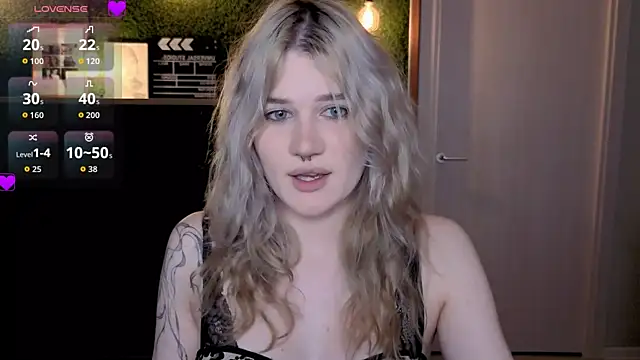 eshleeygreen online show from July 10, 6:54 pm