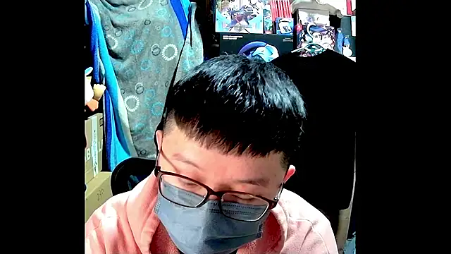 kk05483 online show from March 13, 5:30 pm