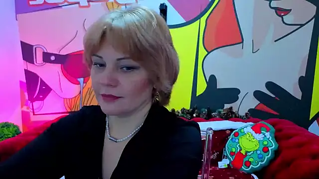 AmaraNights online show from January 16, 8:35 pm