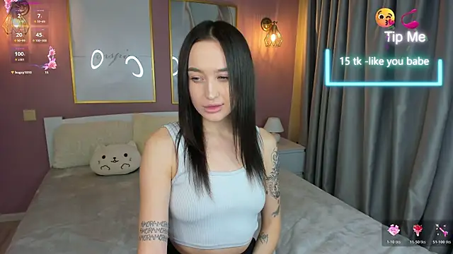 Snapshot of Megan_Cuddly chatting on November 22, 1:21 pm Megan Cuddly online show from November 22, 1:21 pm