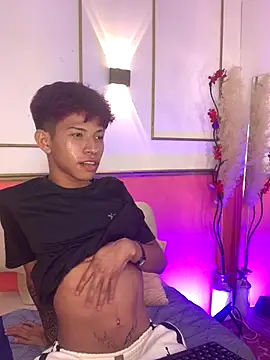 Snapshot of Tessachains_2_ chatting on November 9, 12:09 am Tessachains 2 online show from November 9, 12:09 am