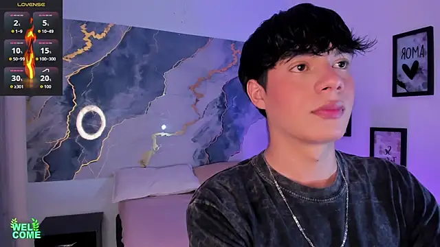 Snapshot of Isaac_Kurtt chatting on November 19, 7:25 pm Isaac Kurtt online show from November 19, 7:25 pm