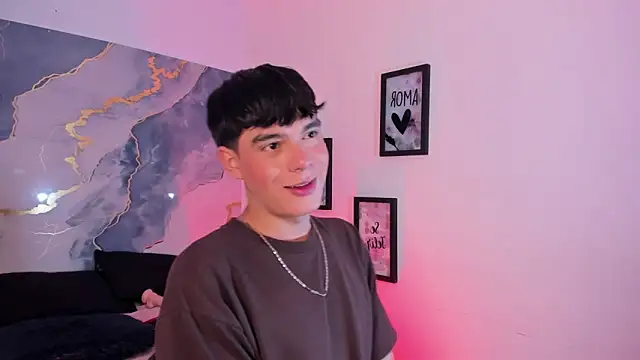 Snapshot of Isaac_Kurtt chatting on November 27, 7:38 pm Isaac Kurtt online show from November 27, 7:38 pm