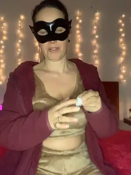 massagistahotbrunette online show from January 16, 9:52 pm