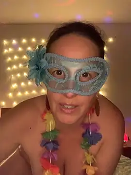 Snapshot of massagistahotbrunette chatting on June 10, 9:35 pm massagistahotbrunette online show from June 10, 9:35 pm