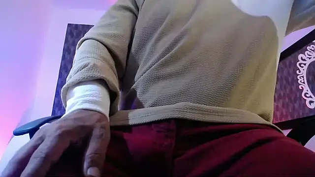 Dereck Jhonsonn online show from November 27, 7:32 am