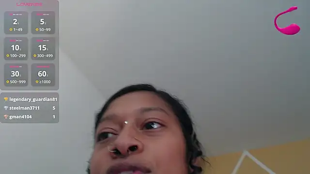 Agatha Amaya online show from December 3, 1:24 am