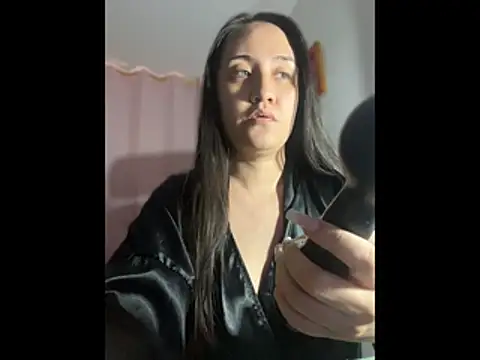 Snapshot of Melody_Spencer26 chatting on June 17, 6:09 pm Melody Spencer26 online show from June 17, 6:09 pm