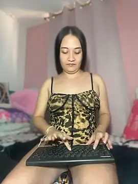 Snapshot of Melody_Spencer26 chatting on July 27, 6:04 pm Melody Spencer26 online show from July 27, 6:04 pm