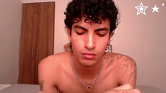 axel love13 online show from March 14, 8:47 pm