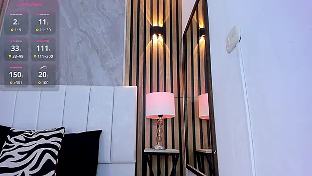 Snapshot of Carlotta_de_velour chatting on November 21, 3:05 am Carlotta de velour online show from November 21, 3:05 am