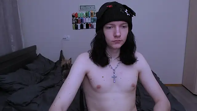 Snapshot of RaidenXL chatting on November 16, 10:04 pm RaidenXL online show from November 16, 10:04 pm