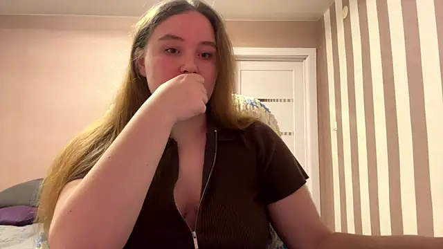 BabyBlissxx online show from April 27, 9:57 pm