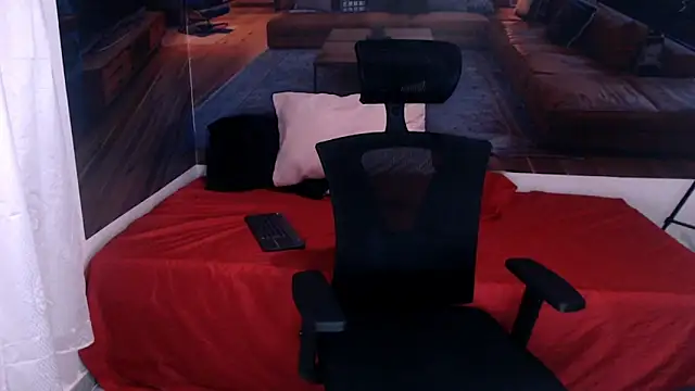 Bryant Connor online show from December 3, 4:20 am