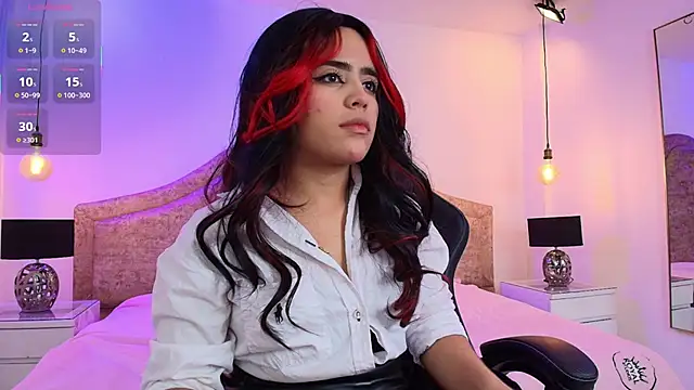 Chloejonson online show from November 9, 2:54 am