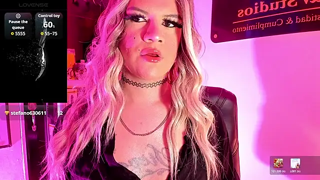 Snapshot of mistressparty chatting on July 25, 9:29 am mistressparty online show from July 25, 9:29 am