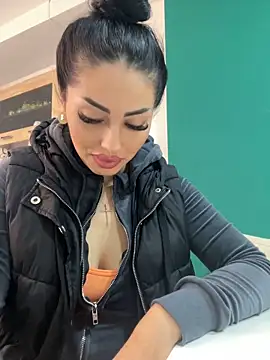 Victoria Bonie online show from November 23, 4:34 am