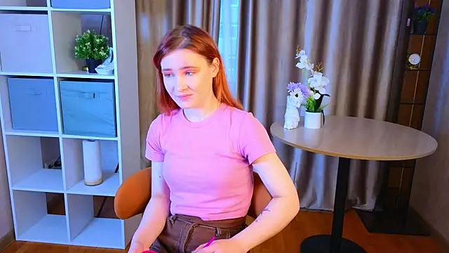 VernonSierras online show from November 11, 4:01 am