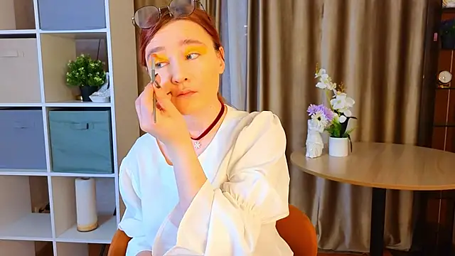 VernonSierras online show from November 13, 3:16 am