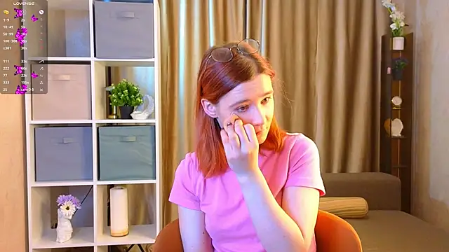 VernonSierras online show from November 18, 3:23 am