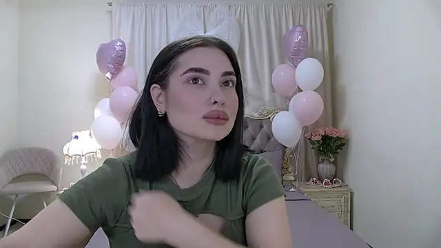 AdrianaTorres online show from February 19, 5:47 am