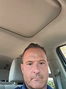 Snapshot of Golferkid1124 chatting on November 23, 5:35 pm Golferkid1124 online show from November 23, 5:35 pm