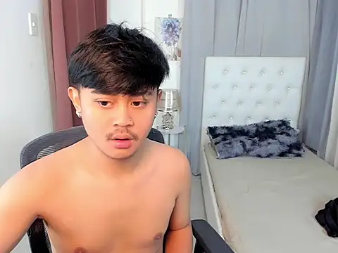 asianblackbigcock online show from November 15, 5:05 am