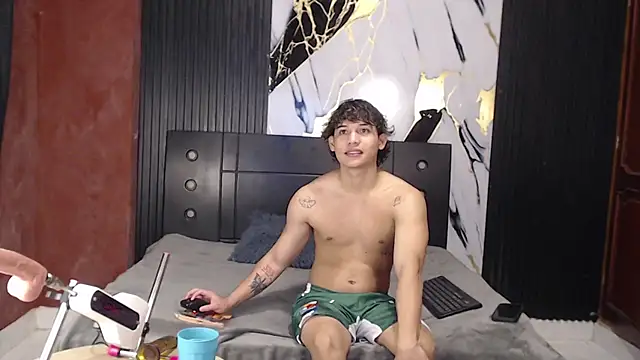 Larandmarkoss online show from November 30, 1:37 pm