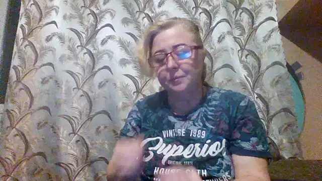 Tati 0808 online show from December 3, 3:10 pm