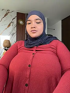 Snapshot of sweetmuslim01 chatting on July 8, 9:19 pm sweetmuslim01 online show from July 8, 9:19 pm