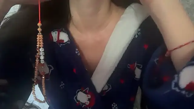 Angelinaa19 online show from May 2, 8:52 am