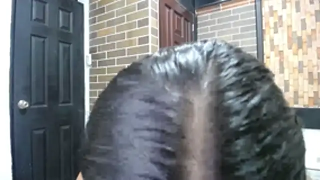 elizabeth sweetty online show from December 4, 10:46 am