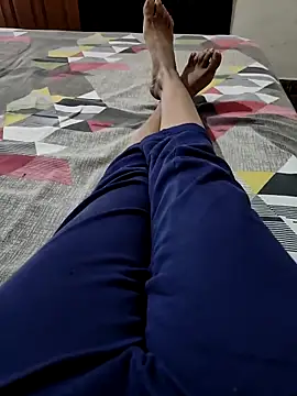 Snapshot of iiseemasingh chatting on November 16, 6:30 am iiseemasingh online show from November 16, 6:30 am