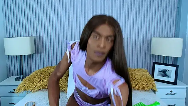 RosaliaMontero online show from August 3, 8:45 pm