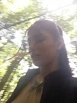 jov and thomas online show from November 18, 6:01 pm